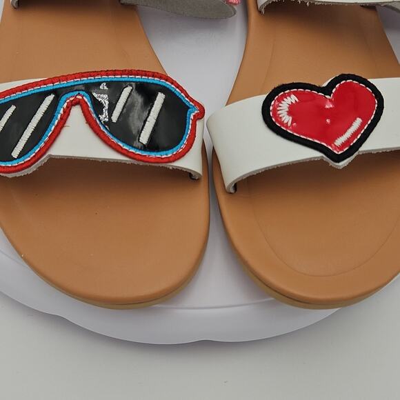 Love Moschino "I DO" Size 6.5 White Ankle Strap Bride Heart Wedding Sandals EUC - Picture 15 of 16